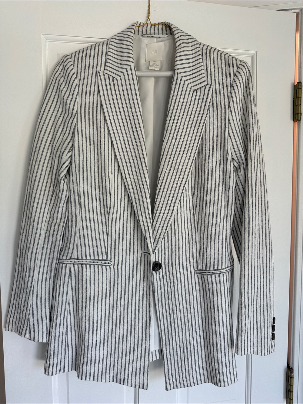 Women's Striped Single-Button Blazer